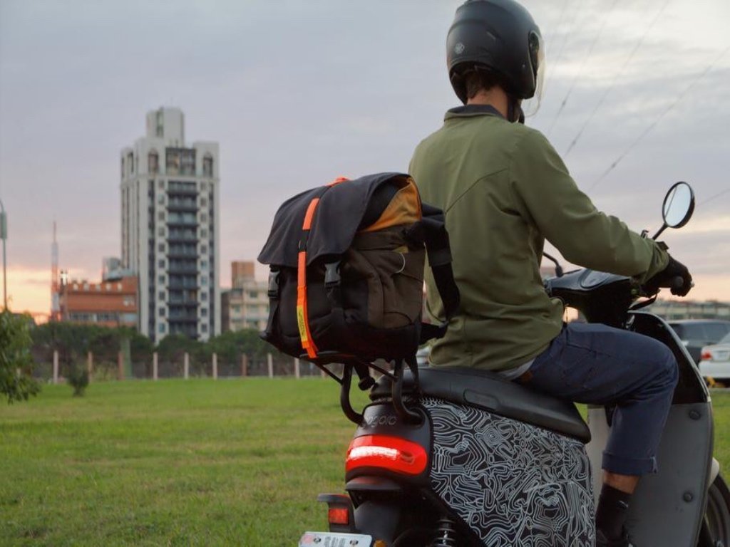 How To Carry Anything Safely on a Motorcycle or Bicycle | WRAPTIE